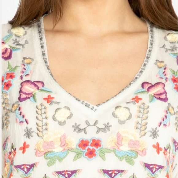 Embroidered Floral Cream Top - Picture 2 of 10